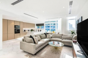 FIRST CLASS 4BR In the Heart of Marina Dubai